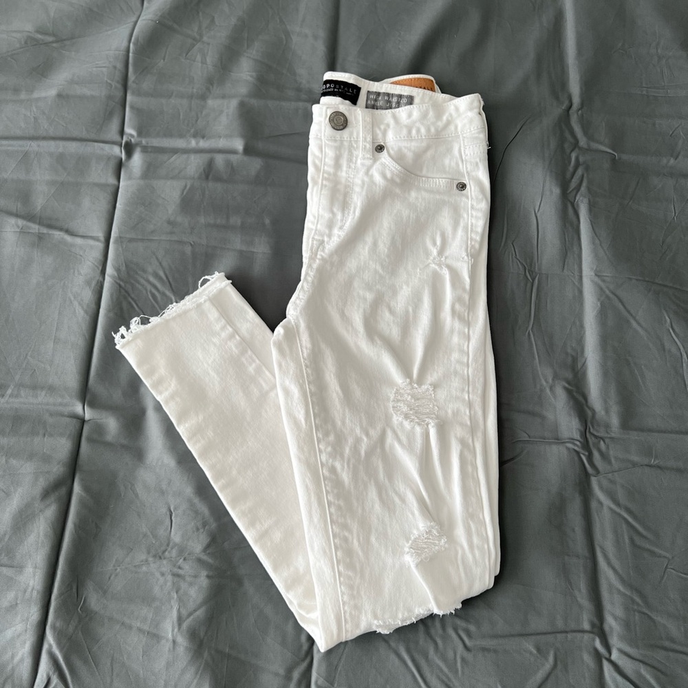 White High Waisted Raw Hem Destroyed Ankle Jeggings